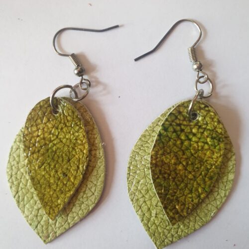 Green leaf shape leather earrings.