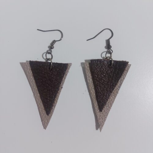 Cream and brown triangular leather earrings.